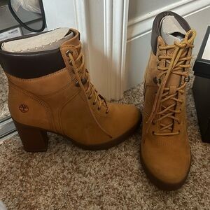 Timberland Heel Booties